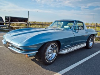 Пазл «маслкар»