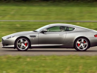 Пазл «Астон Мартин»