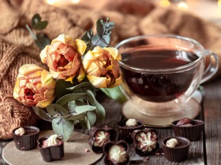 Пазл «Чай и конфеты»