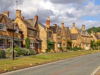 Пазл «Деревенский Бродвей»