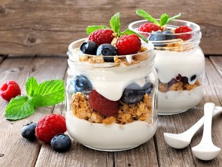 Пазл «Десерт с ягодами»