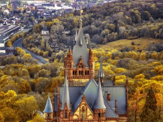 Пазл «Drachenburg Castle»