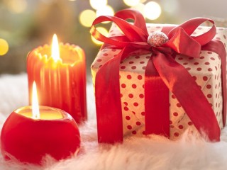 Пазл «Две свечи и коробка»