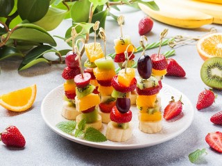 Пазл «Фрукты на шпажках»