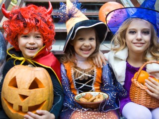 Пазл «Halloween, а деткам потеха»