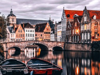 Пазл «Лодки у моста»