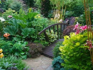 Пазл «Мост в саду»