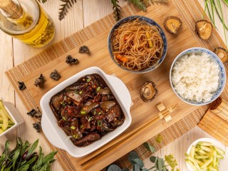 Пазл «Рагу с рисом и лапшой»