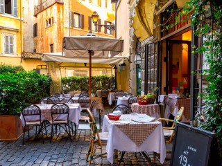 Пазл «Римское кафе»