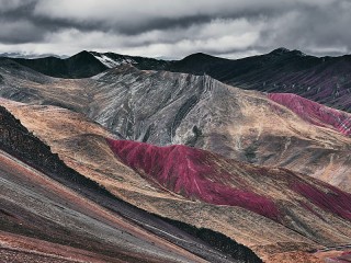 Пазл «Цветные горы»