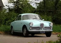 Пазл Альфа-Ромео