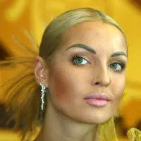 Пазл Анастасия в золотом