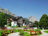 Пазл Австрия дворик