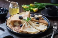 Пазл Блины с ежевикой