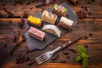 Пазл Пирожные