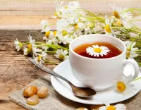 Пазл Чай с ромашкой