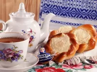 Пазл Чай с ватрушками