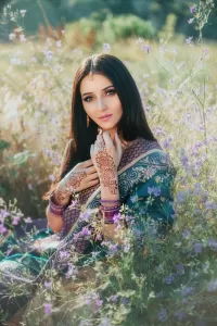 Пазл Девушка в поле