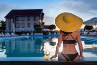 Пазл Дом и бассейн