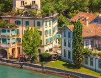 Пазл Дома у канала