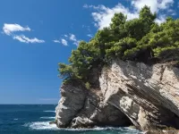 Пазл Скала на море