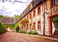 Пазл Двор замка