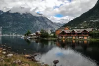 Пазл Горная деревушка у озера