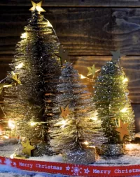 Пазл Игрушечные ёлки