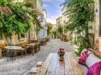 Пазл Кафе в старом городе