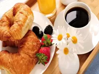 Пазл Кофе с рогаликами