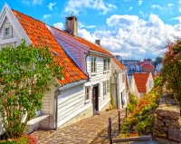 Пазл Крутая улочка