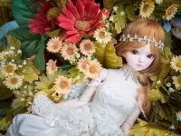 Пазл Кукла в цветах