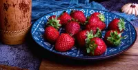Пазл Лакомая клубника