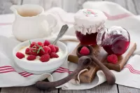 Пазл Малина и варенье