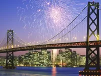 Пазл Мост и салют