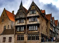 Пазл Мрачный дом