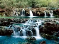 Пазл Необычный водопад