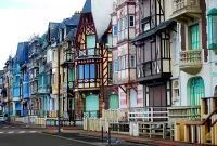 Пазл Нес Ле Бен Франция