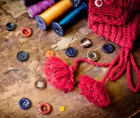 Пазл Нити и пуговицы