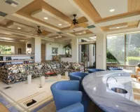 Пазл Пестрый диван