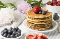 Пазл Пионы и оладьи