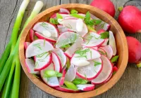 Пазл Салат из редиски