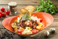 Пазл Салат с гренками