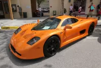 Пазл спортивный автомобиль