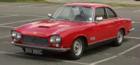 Пазл спортивный автомобиль