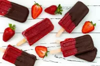 Пазл Клубничное мороженое