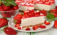 Пазл Суфле с клубникой