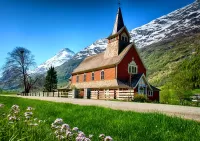 Пазл Церковь в горах