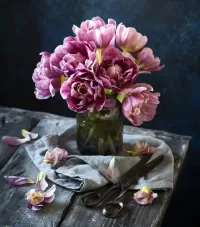 Пазл Тюльпаны и ножницы