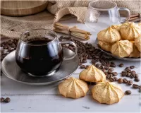 Пазл В прозрачной чашке